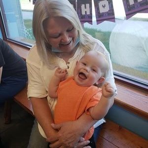 Meet your Posher, Ronda